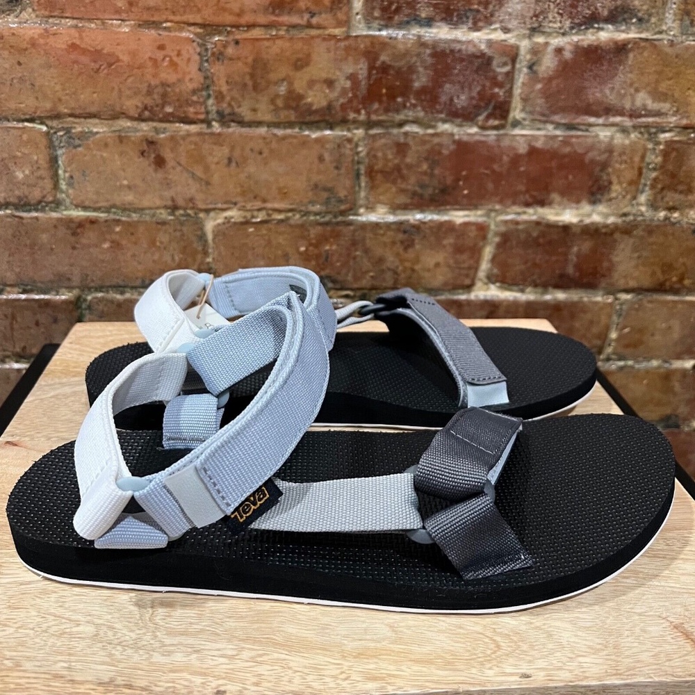 NEW in Box Teva Original Universal Grey Strappy Sandals Men's Size 12